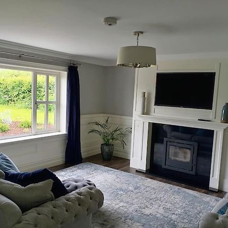 Conveniently Located House To Enjoy All Of Kerry Tralee Buitenkant foto