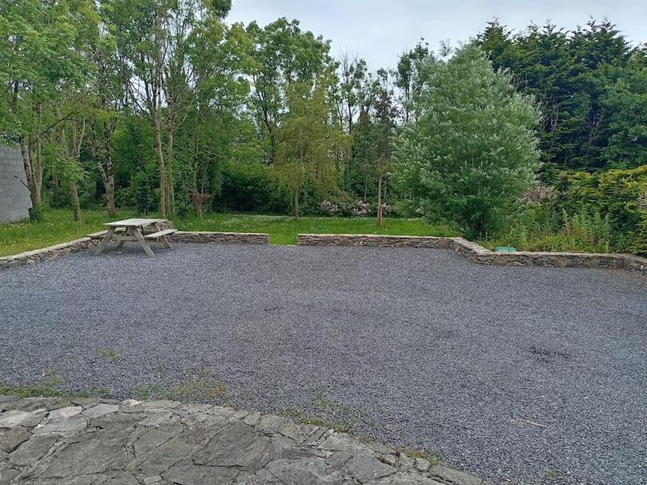 Conveniently Located House To Enjoy All Of Kerry Tralee Buitenkant foto